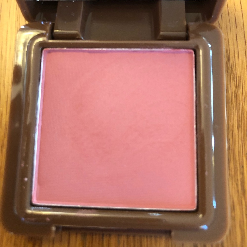 Steve Laurant Blush